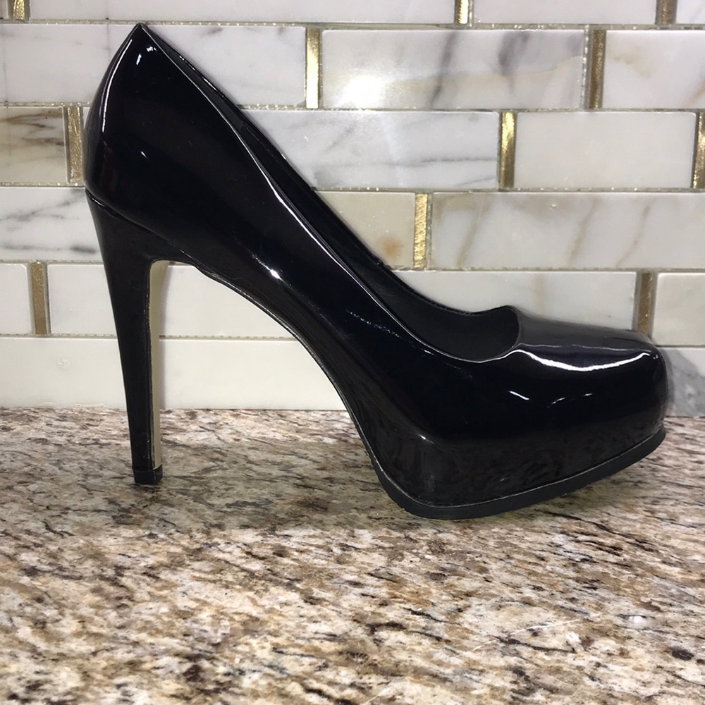 High Heels Black NWOT